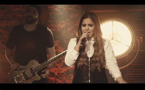 Gabriela Rocha lança 3 novos clipes assista agora UAU Gospel