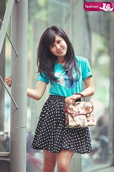 Ngày mới năng động cùng hot girl Châu Sha