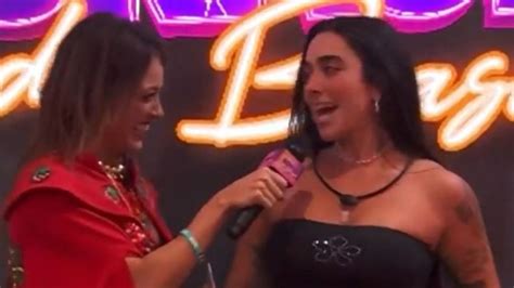 Beatriz Comete Gafe E Vira Meme Em Festa Do Bbb 24