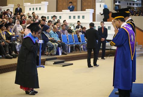 UNDIP Luluskan 3 866 Mahasiswa Pada Wisuda Ke 172 Universitas Diponegoro