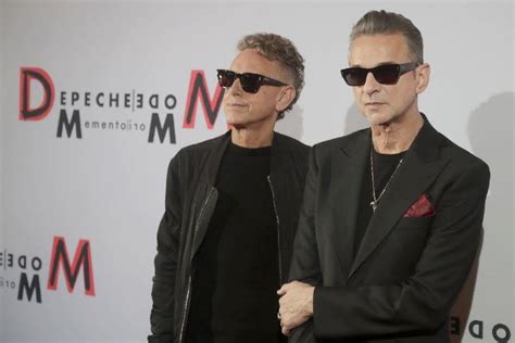 Depeche Mode Announces New World Tour Will Begin In Sacramento Gold