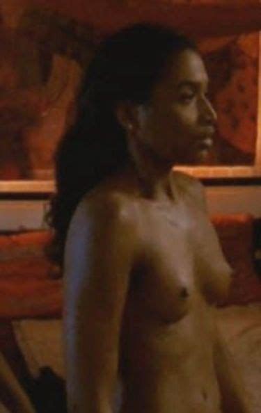 Sara Martins Naked Les Secrets Du Volcan Pics Nudebase The Best Porn