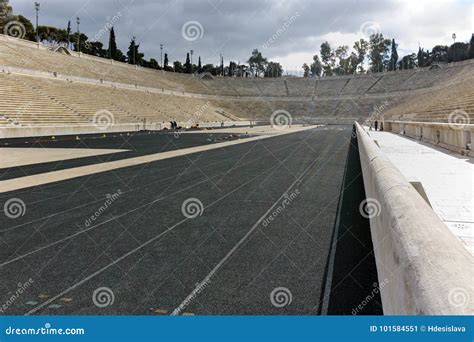 Atenas Grecia De Enero De Vista Asombrosa Del Estadio O Del