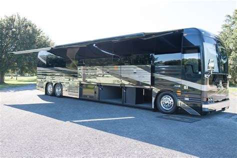 2014 Prevost Florida Coach X3 45 Vipdouble Slidewith Bunk Beds