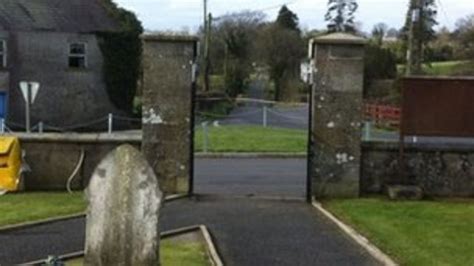 Army Called To Examine Beer Keg In Rosslea Fermanagh Bbc News