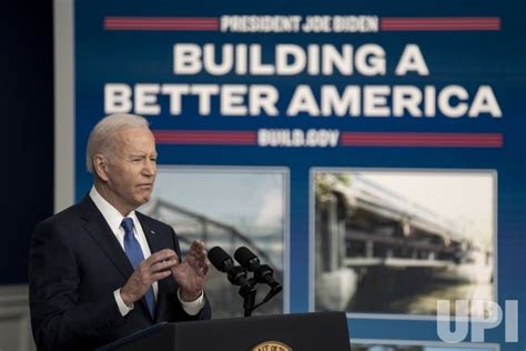 Photo Biden Announces How The Bipartisan Infrastructure Law Will