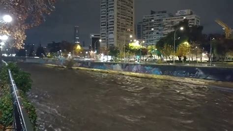 Videos Registran Aumento De Caudal Del R O Mapocho Horas