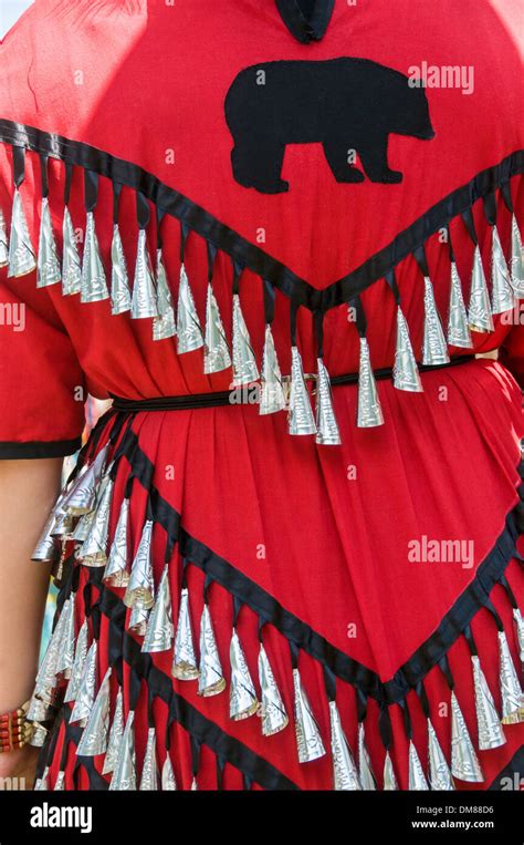 Details Of Woman Traditional Clothing Mohawk People First Nations