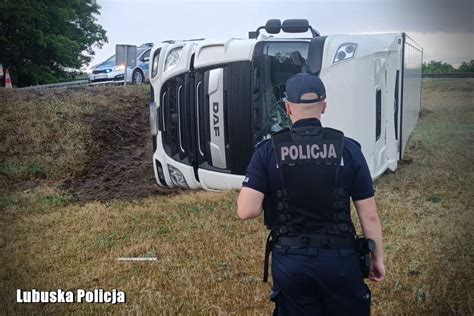 Wylądował ciężarówką na boku Sam ledwie stał na nogach