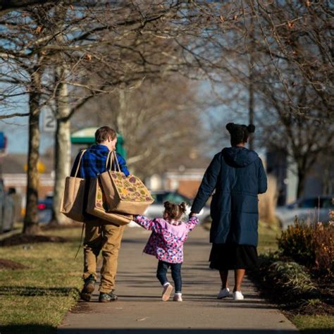 Curriculum Reform in the Nation’s Largest School Districts - Center for ...