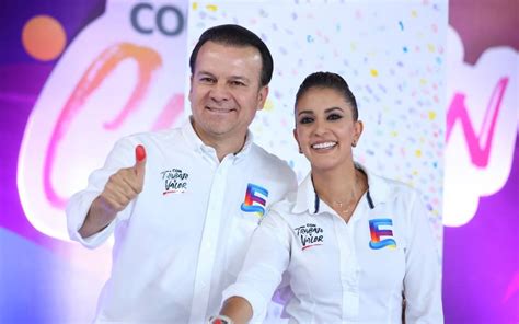 Esteban Y Marisol Siempre Han Demostrado Tomar En Cuenta A Grupos