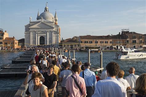 Redentore Festival Redentore Festival In Venice Cbs News