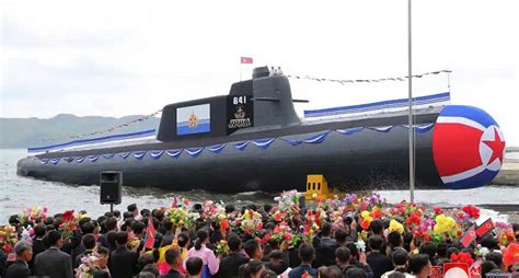 North Korea unveils tactical nuclear attack submarine | IRIA News