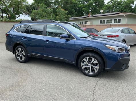 2024 Subaru Outback Cosmic Blue Pearl Leesa Kerrin