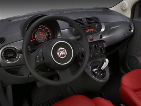 Fiat 500 Sport 2011 Review