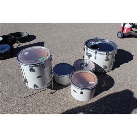 ** Pearl Drum Set - Bodnarus Auctioneering