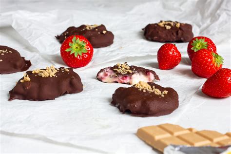 Vegan Strawberry Yogurt Clusters 3 Ingredients Cheap And Cheerful