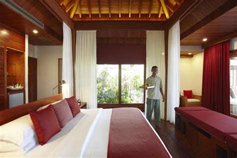 Baros Maldives Resort & Spa | Maldives Resorts | Koamas Luxury Escapes