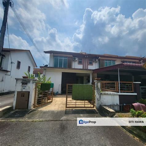 End Lot Double Storey Villa Impiana Taman Pelangi Semenyih Kajang For