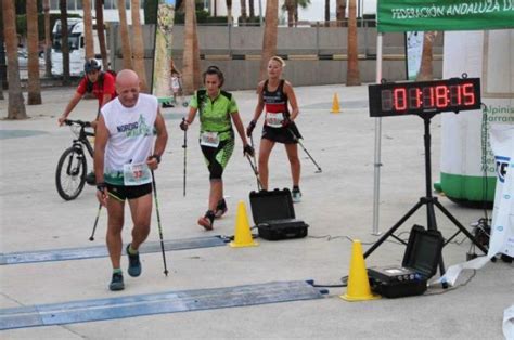 Roquetas celebró su primera marcha nórdica Almería 360