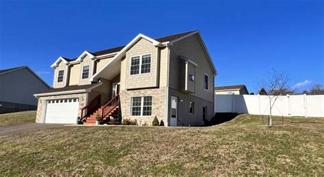 4 Fairview Dr Bloomsburg Pa 17815 Mls 20 95243 Redfin