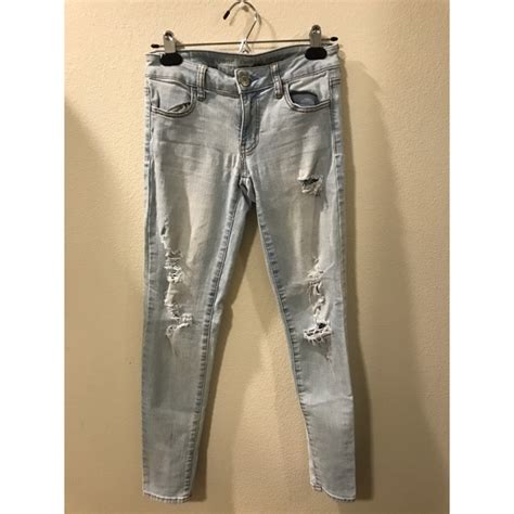 American Eagle Outfitters Jeans American Eagle Light Wash Ripped