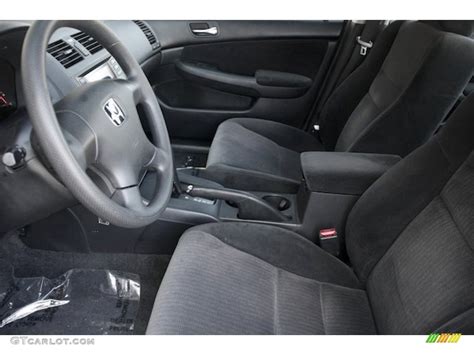 Black Interior 2004 Honda Accord DX Sedan Photo #85840873 | GTCarLot.com