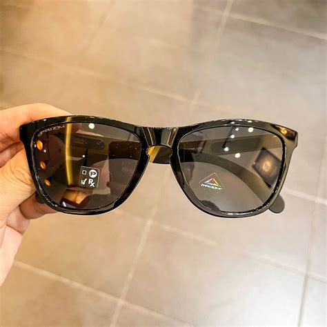 Oakley Frogskins Mix Polished Black / Prizm Grey – 2aoptical