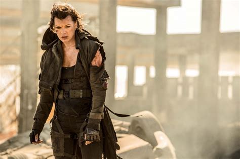 Milla Jovovich Resident Evil The Final Chapter 2017 Posters And