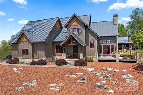 4862 Pinnacle Mountain Rd Zirconia NC 28790 Realtor