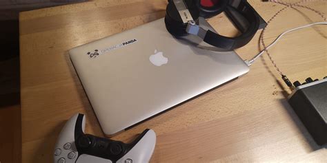 Jak wymienić baterię w Macbook Air 13 Poradnik krok po kroku