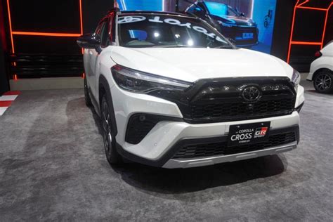 Corolla Cross Hybrid Gr Sport Rp Juta Lebih Mahal Dibanding Versi