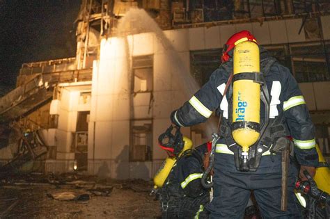 Foto Atac Aerian Rusesc Asupra Odesei Anun Ucrainenii O Persoan A