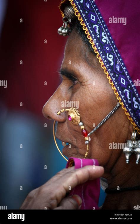 Indian Women Portraits Hi Res Stock Photography And Images Alamy