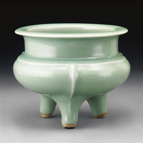 A Longquan Celadon Tripod Censer Southern Song Dynasty