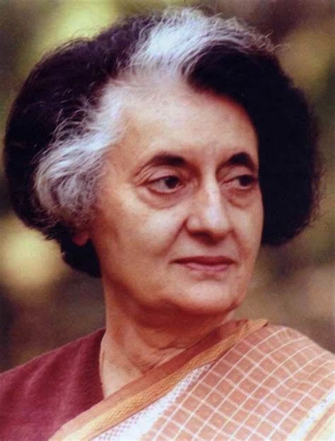 Indira Gandhi Biography - Childhood, Facts, Life History & Death