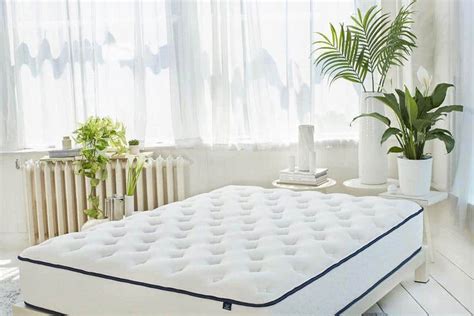 Best Memory Foam Mattresses - The Mattress Nerd