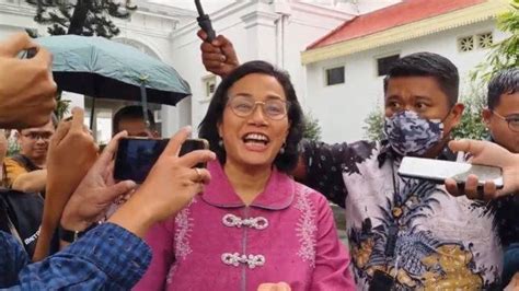 Sri Mulyani Datangi Istana Saat Disebut Mundur Sebagai Menteri Keuangan