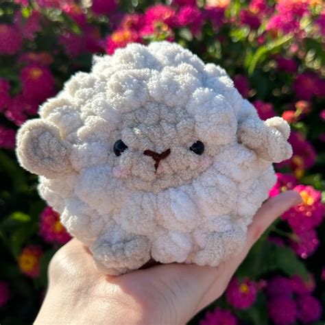 Fluffy Plushie - Etsy