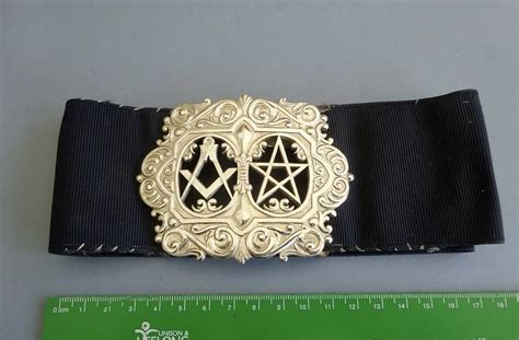 Peters Nursing Collectables Royal Masonic Hospital Silver Nurses Buckle