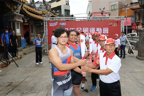 112年全國運動會聖火到雲林 張縣長期勉選手挑戰自我 超越極限