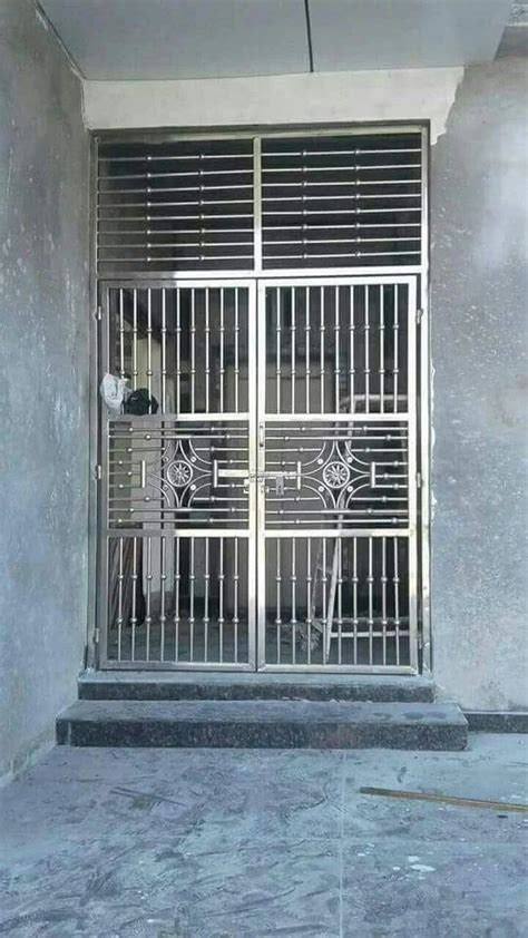 Modern Stainless Steel Ss Main Gate For Home 10x6 Feet At ₹ 1600 Sq