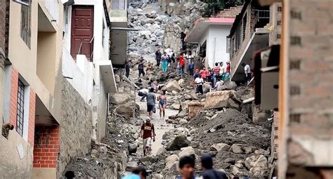 Huaicos en Perú región Lima en alerta máxima ante emergencias en