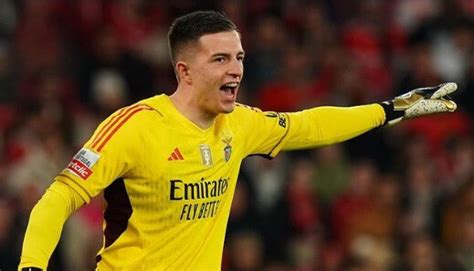 Lunin Brilha No Real Madrid E Pode Roubar A Titularidade A Trubin Na