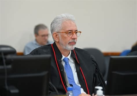 Justiça mantém liminar que obriga plano de saúde a cobrir tratamento