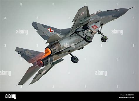 Mikoyan Mig 29 Stockfotos Und Bilder Kaufen Alamy