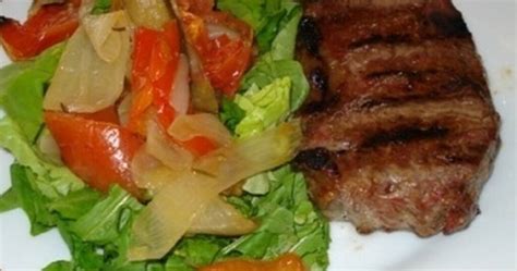 Bife De Chorizo Con Ensalada La Auténtica Receta Argentina Para Disfrutar