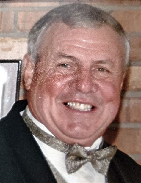 Kenneth Moss Obituario Danbury Ct