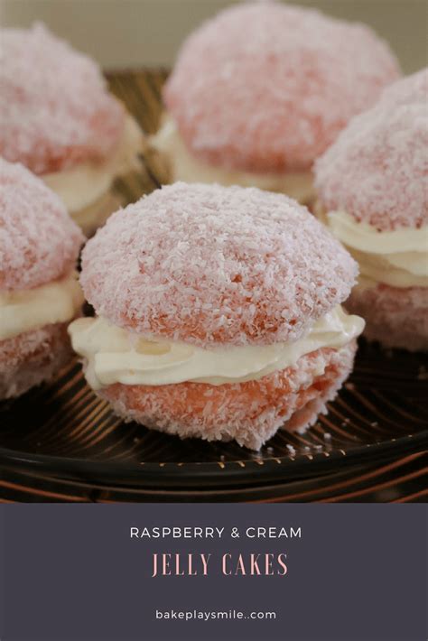 Raspberry And Cream Jelly Cakes Bake Play Smile