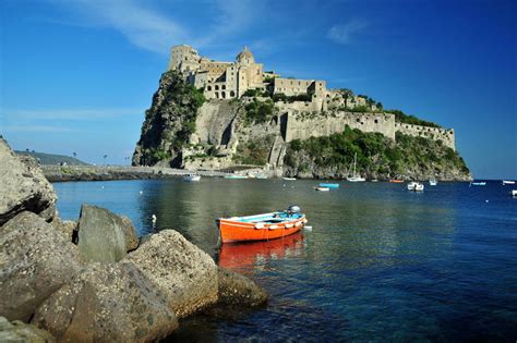 The Top 15 Tourist Attractions in Campania